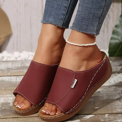 Kendala™ • Elegant Orthopedic Sandals